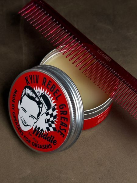 Бріолін середня фіксація Kyiv Rebel Grease Middle 85г  KRGM85 фото