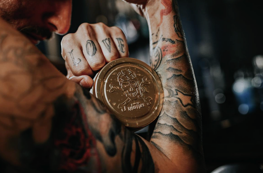 Помада для волосся Barbertime Spider Pomade Keratin 150 мл 8456376589410 фото